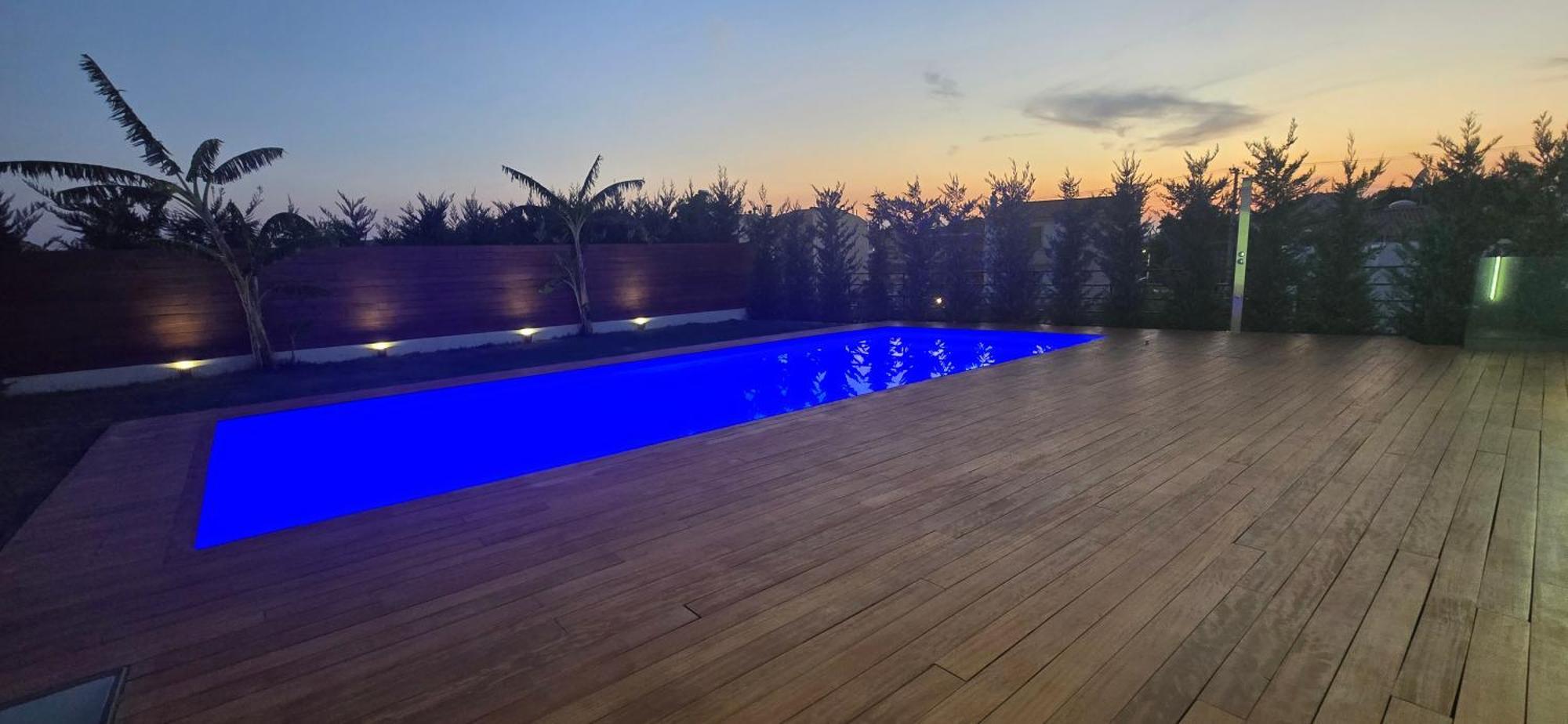 Sea La Vie Luxury Villa 2 - Private Swimming Pool With Jakuzzi Inside วารี ภายนอก รูปภาพ